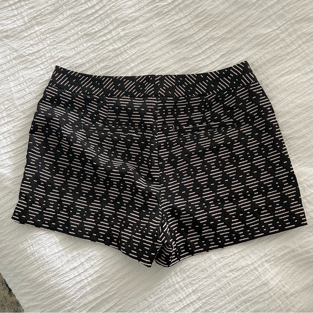 Patterned Shorts - image 3